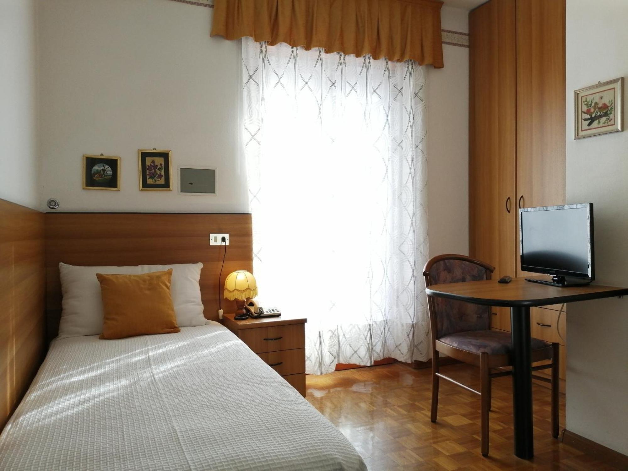 Albergo Stella Alpina Molveno Ngoại thất bức ảnh