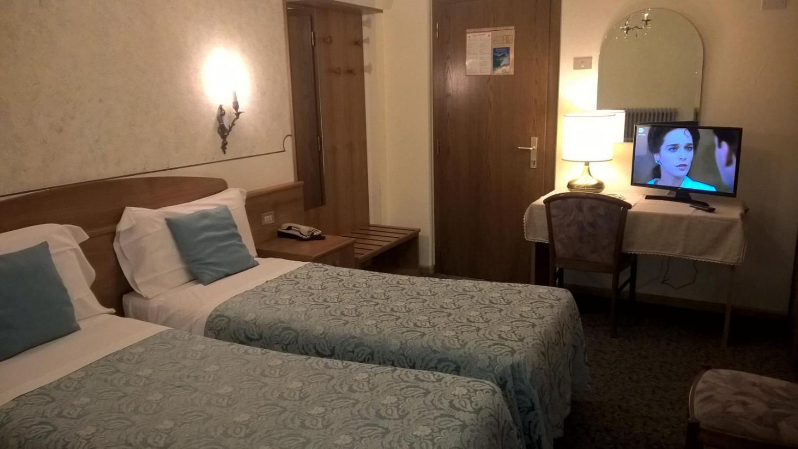 Albergo Stella Alpina Molveno Ngoại thất bức ảnh