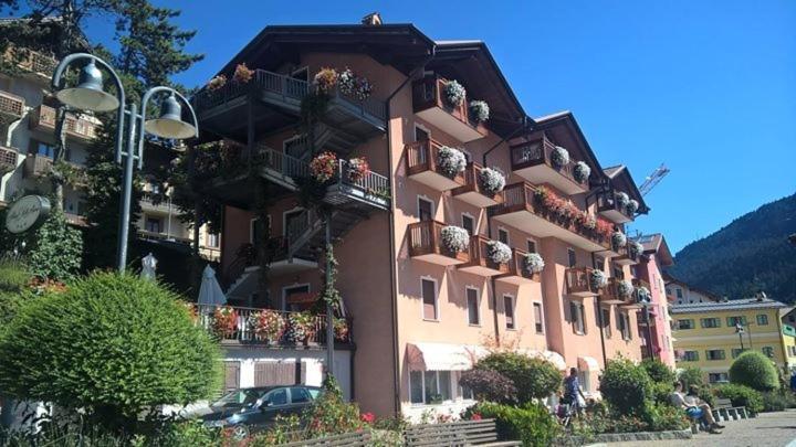 Albergo Stella Alpina Molveno Ngoại thất bức ảnh